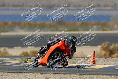 media/Apr-10-2022-SoCal Trackdays (Sun) [[f104b12566]]/Turn 14 (10am)/